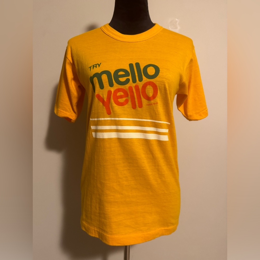 EUC Signal Vintage Mello Yello Single Stitch Graphic Tee size medium